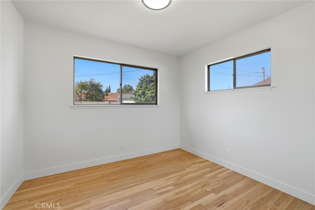 2620 N Dunbar Street