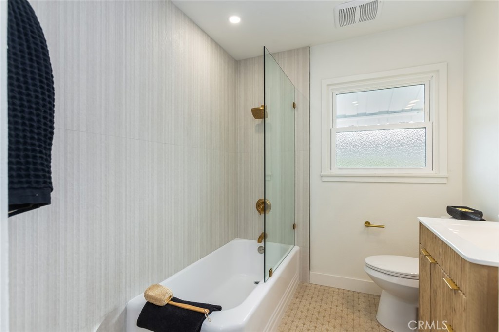 21625 Bernice Avenue