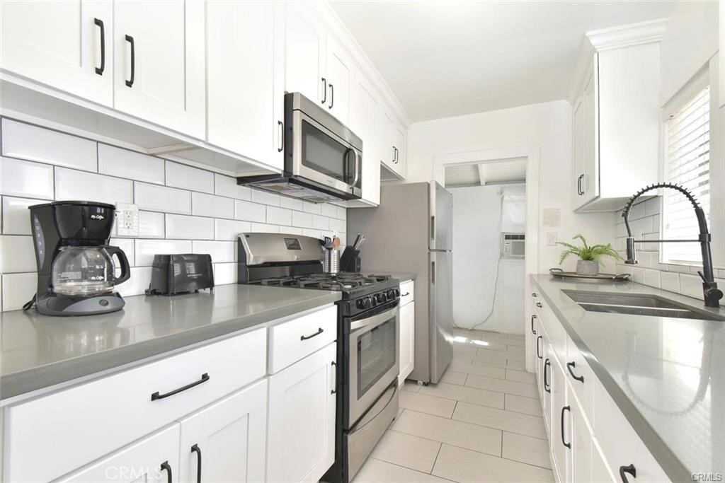 757 759 N Loma Vista