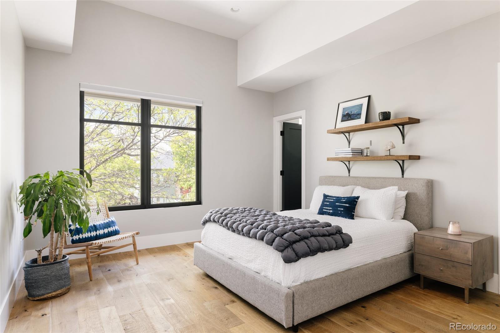 2530 S Monroe Street