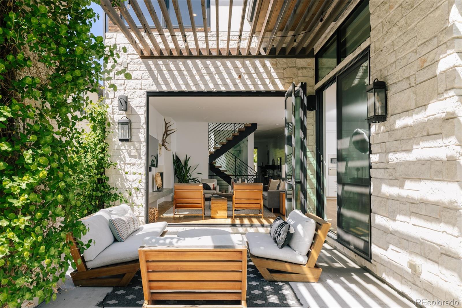 2530 S Monroe Street