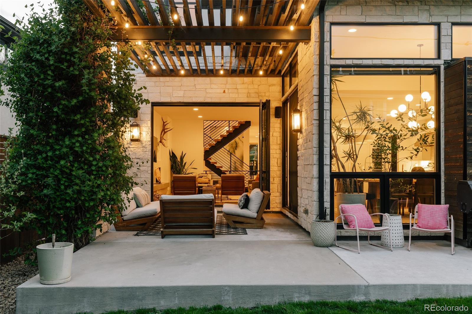 2530 S Monroe Street