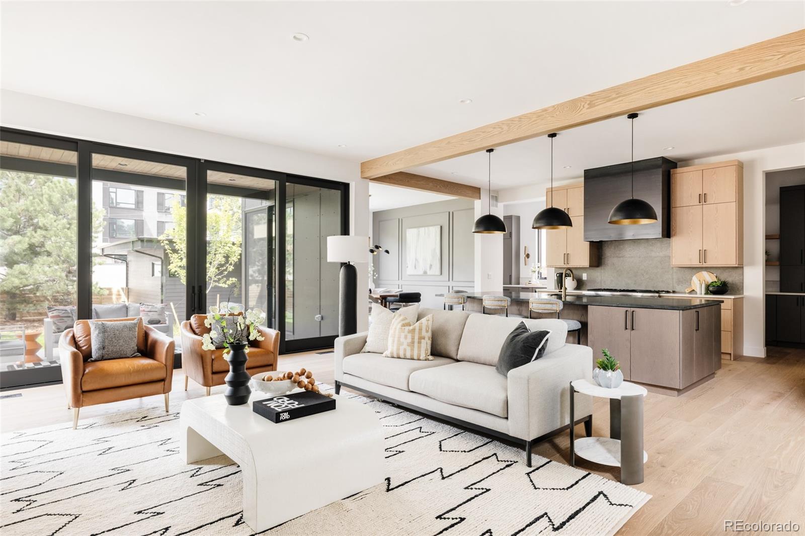 2435 S Josephine Street