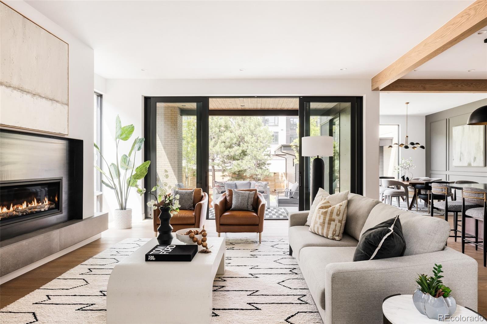 2435 S Josephine Street