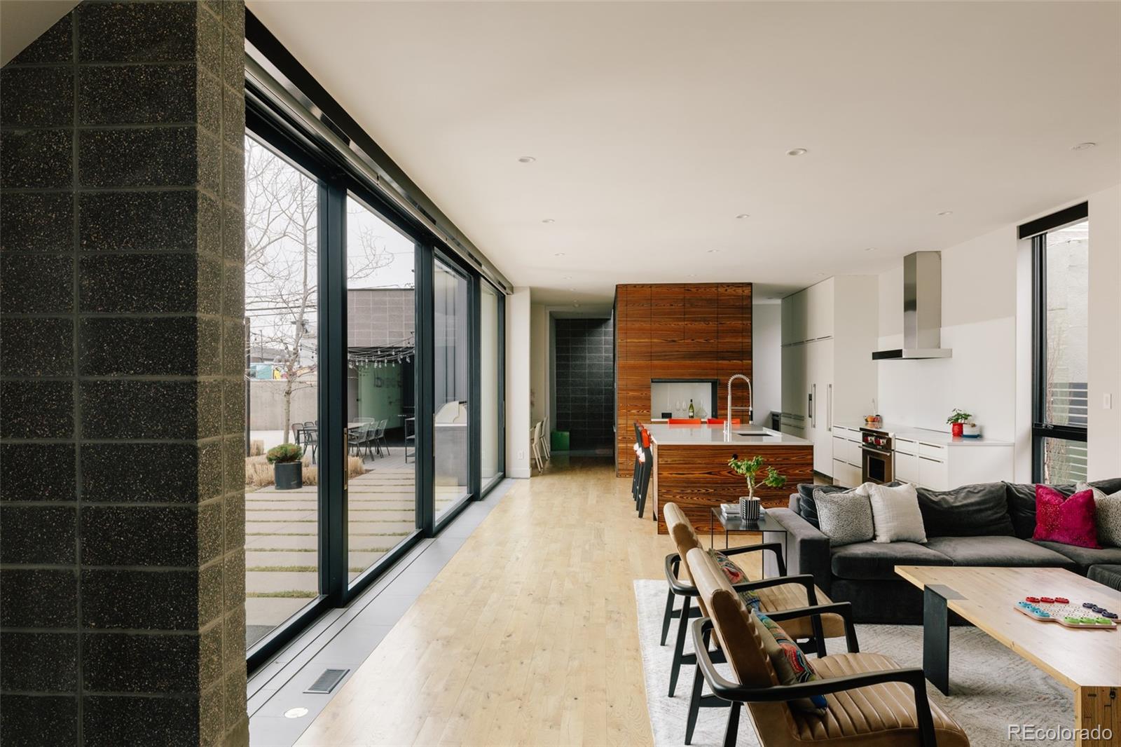 3011 Lawrence Street