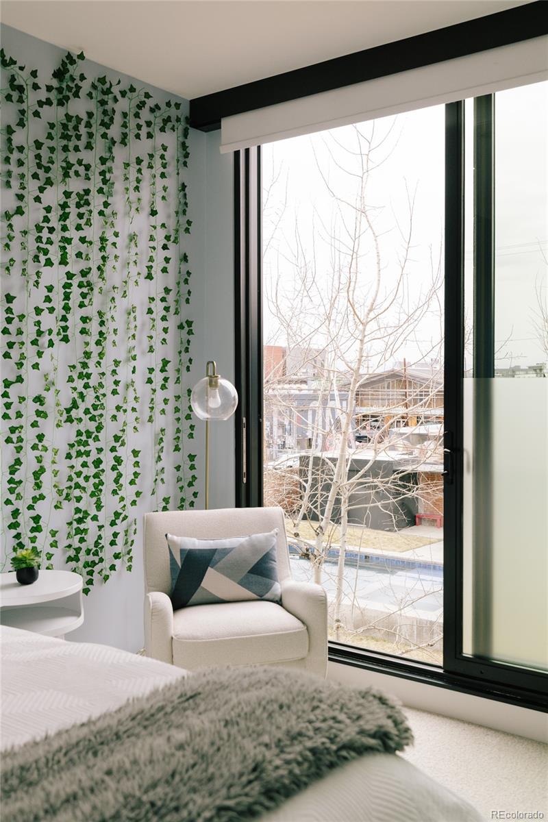 3011 Lawrence Street