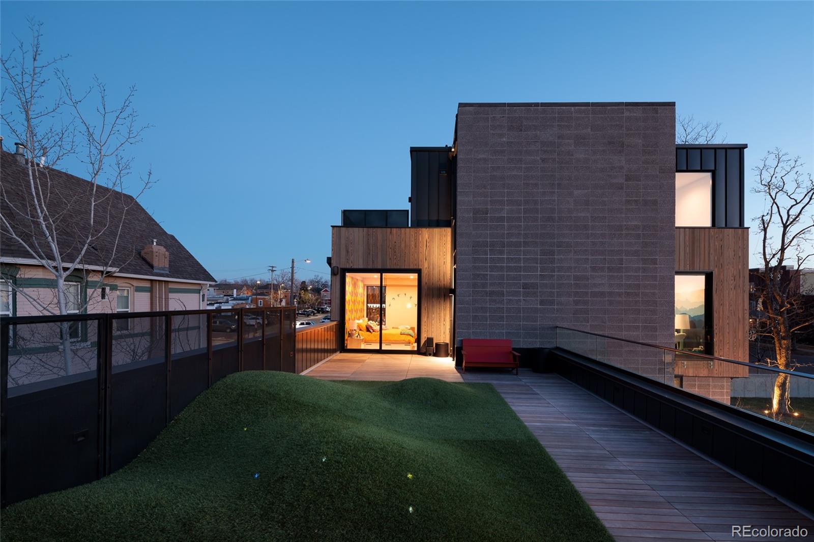 3011 Lawrence Street