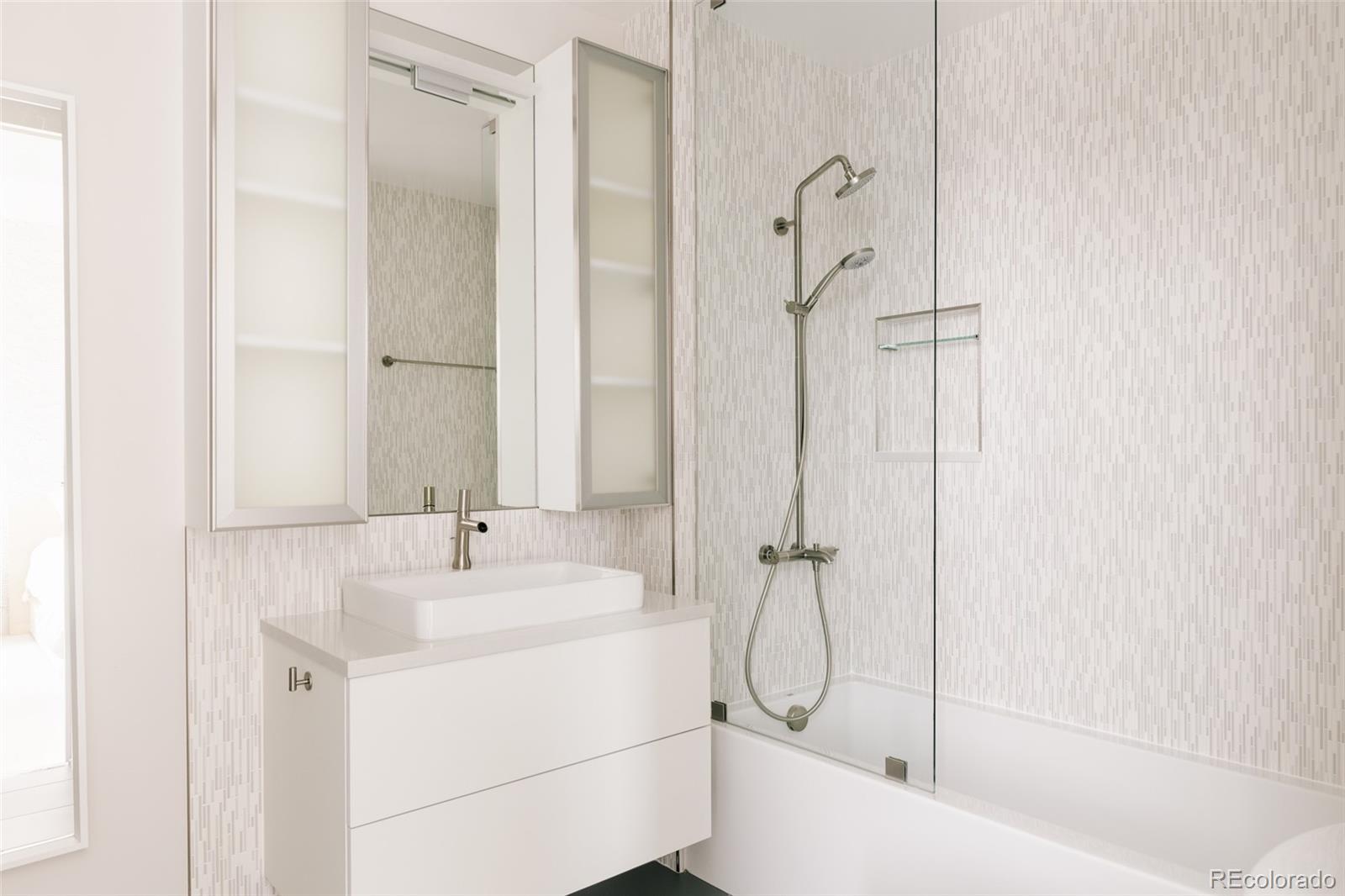 3011 Lawrence Street