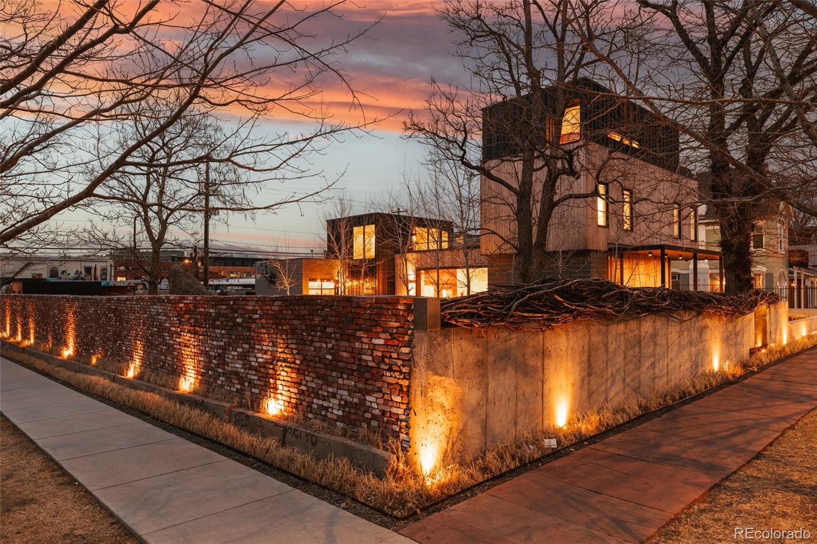 3011 Lawrence Street