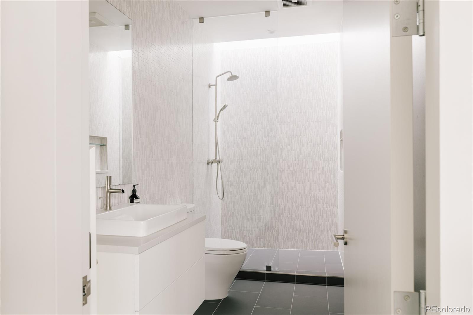 3011 Lawrence Street