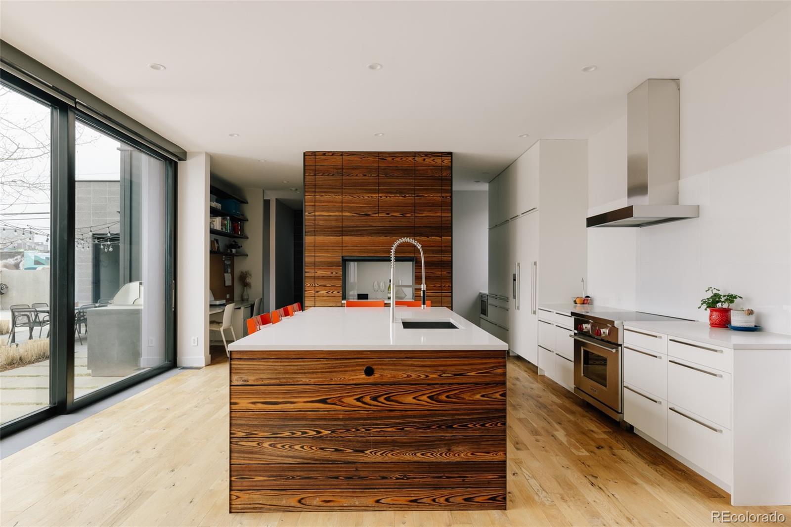 3011 Lawrence Street