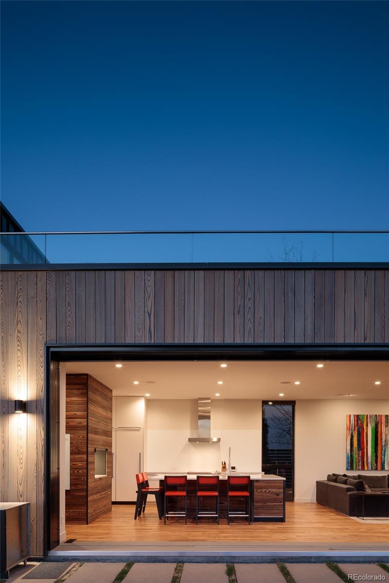 3011 Lawrence Street