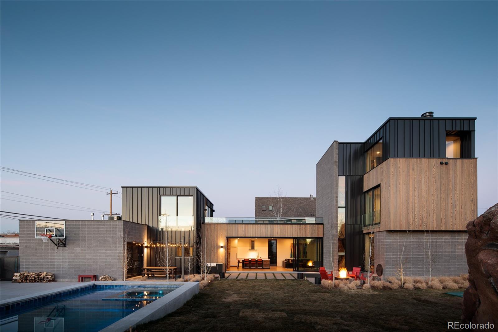 3011 Lawrence Street