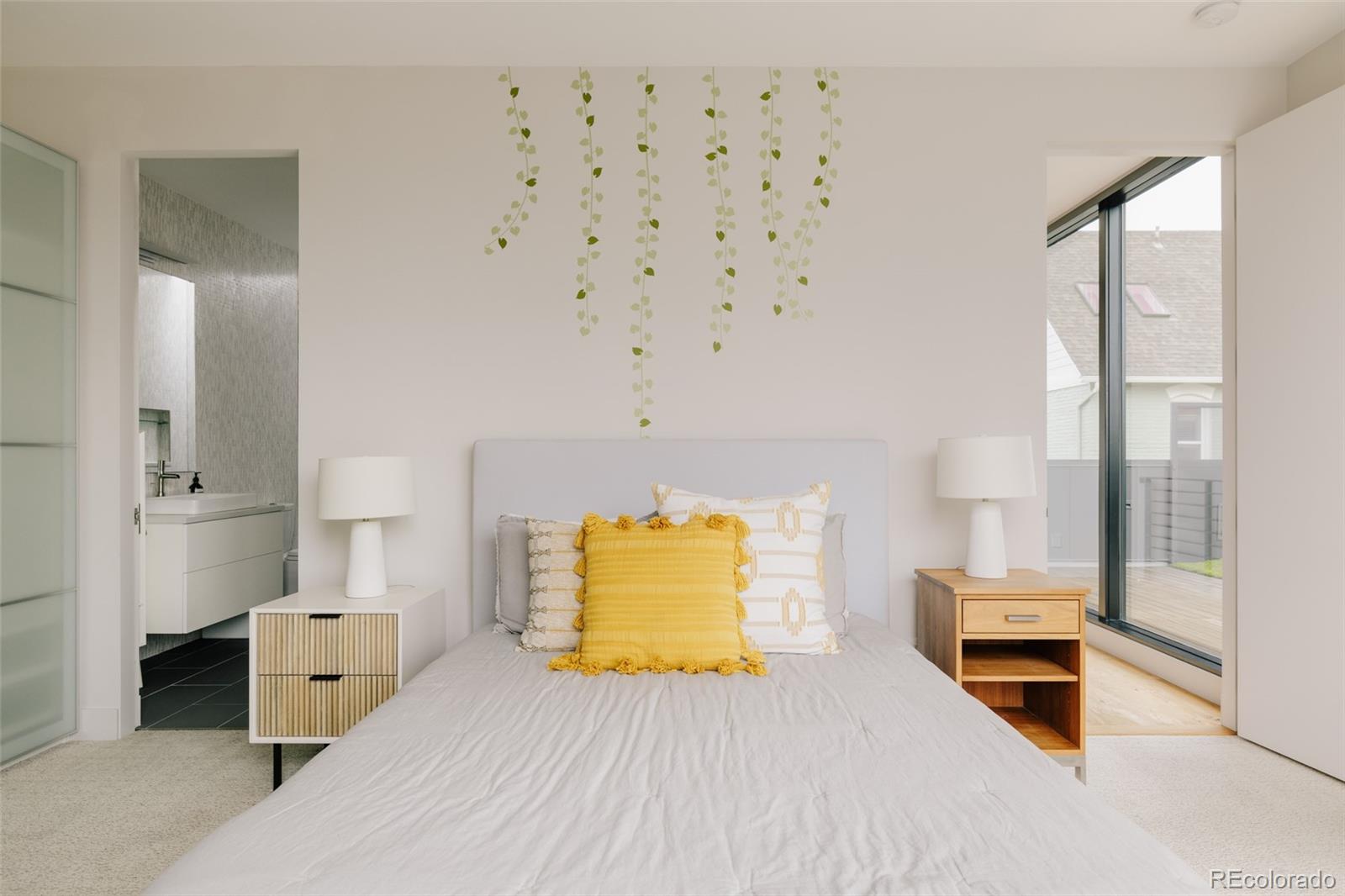 3011 Lawrence Street