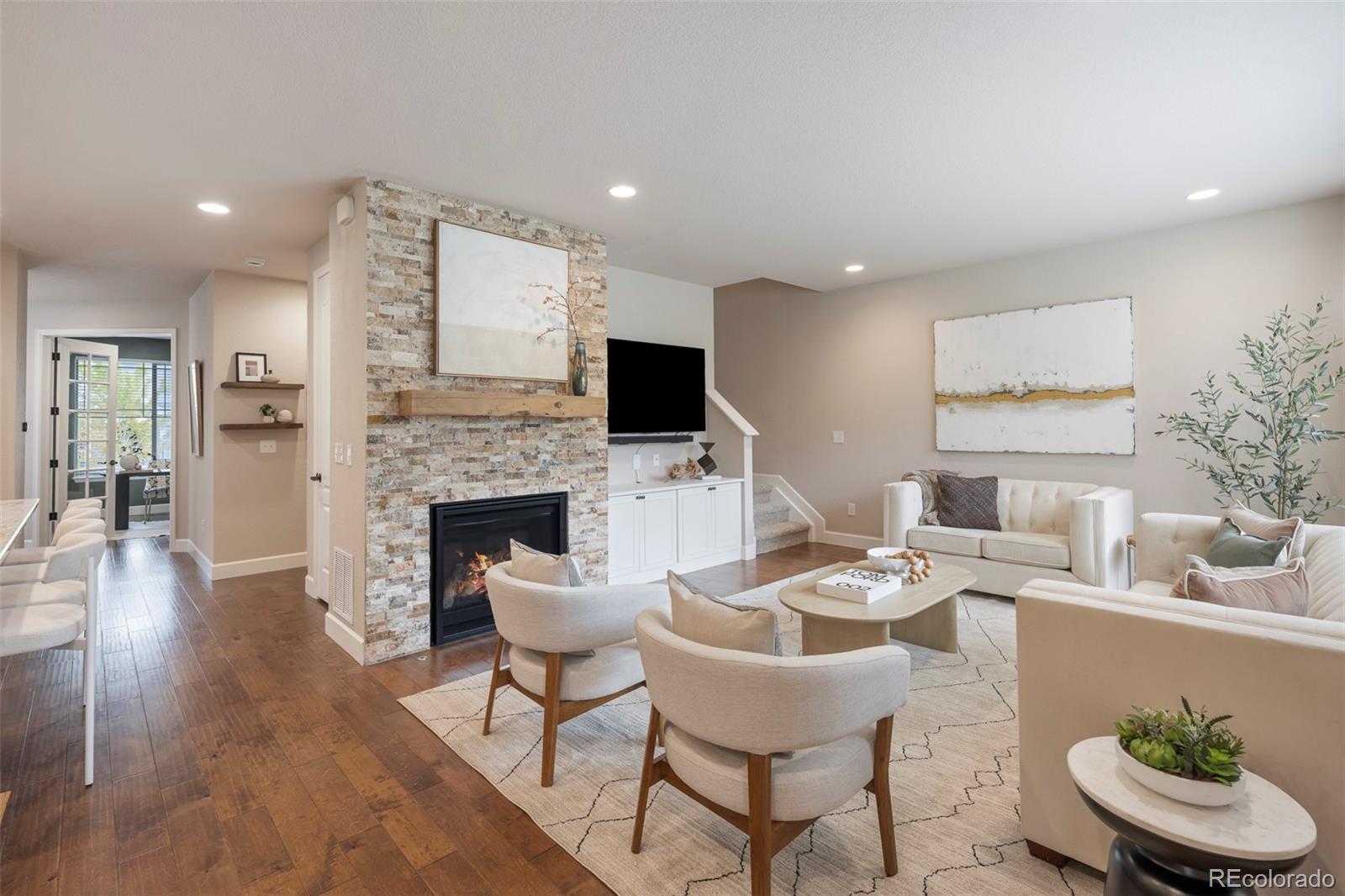 17039 W 86th Place