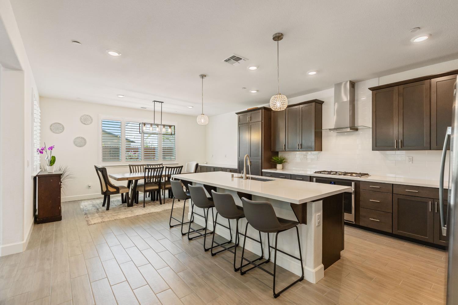 4056 Swing Way