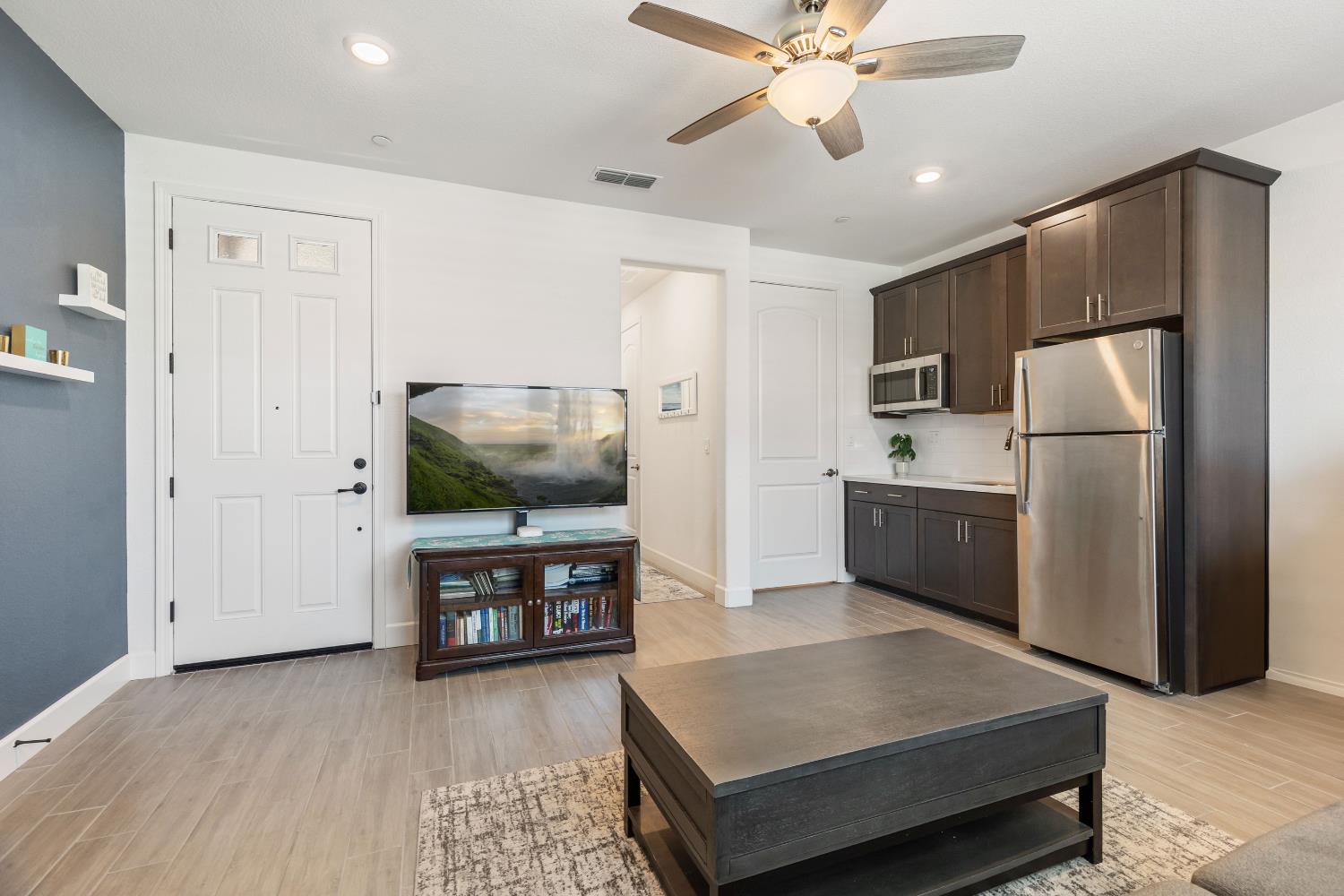 4056 Swing Way