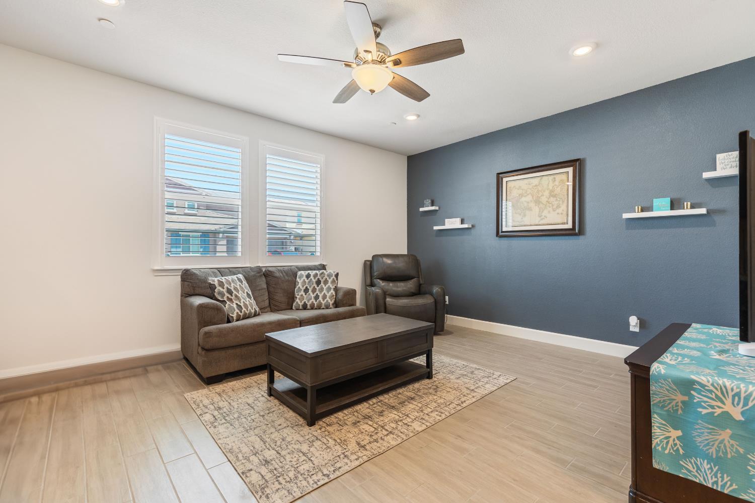 4056 Swing Way
