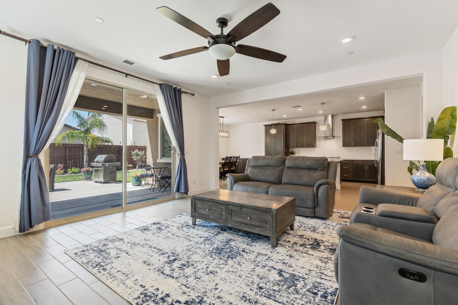 4056 Swing Way