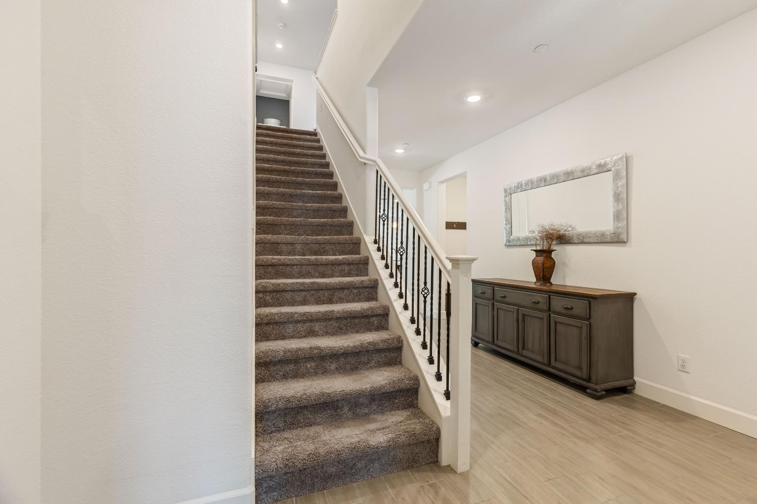 4056 Swing Way