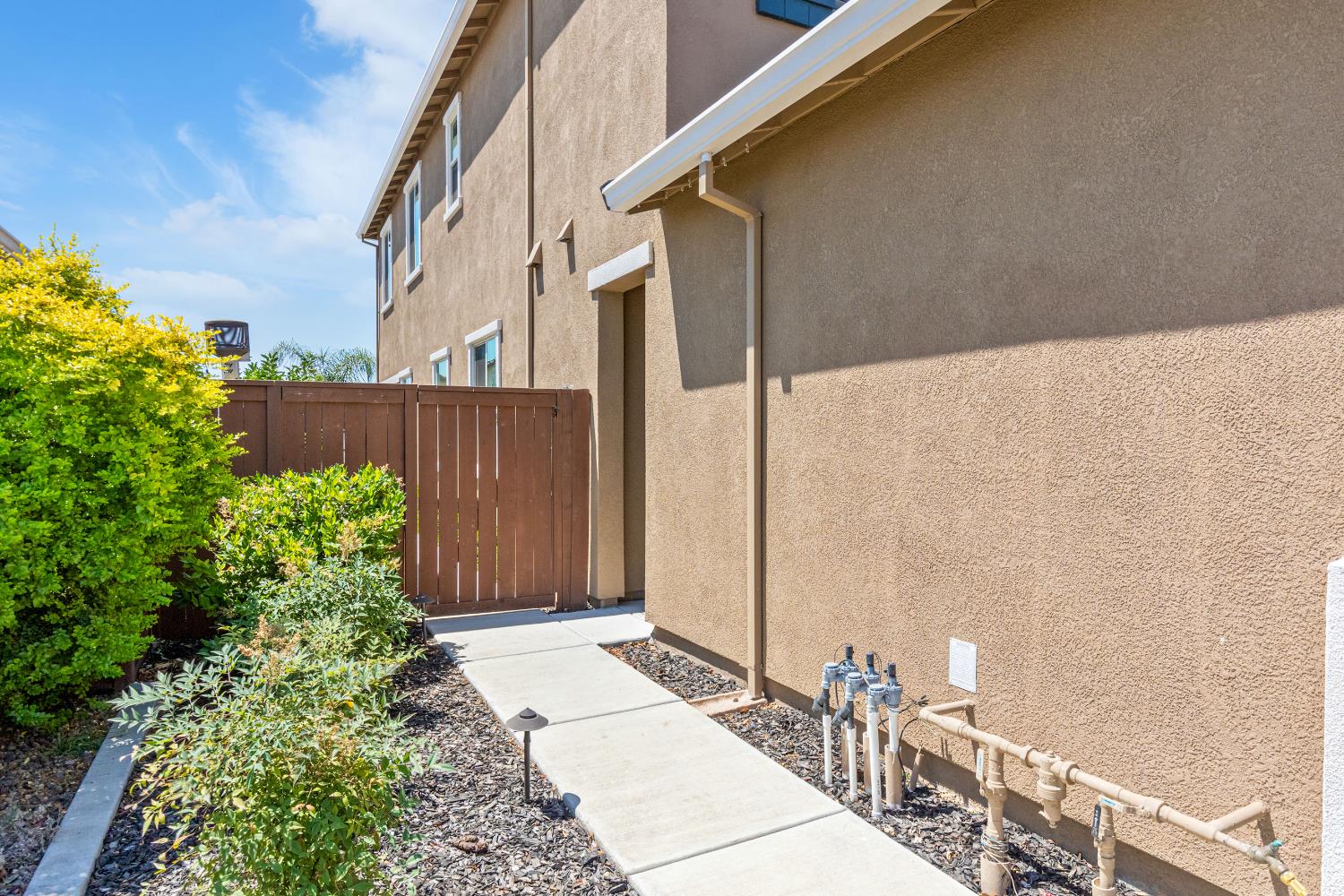 4056 Swing Way