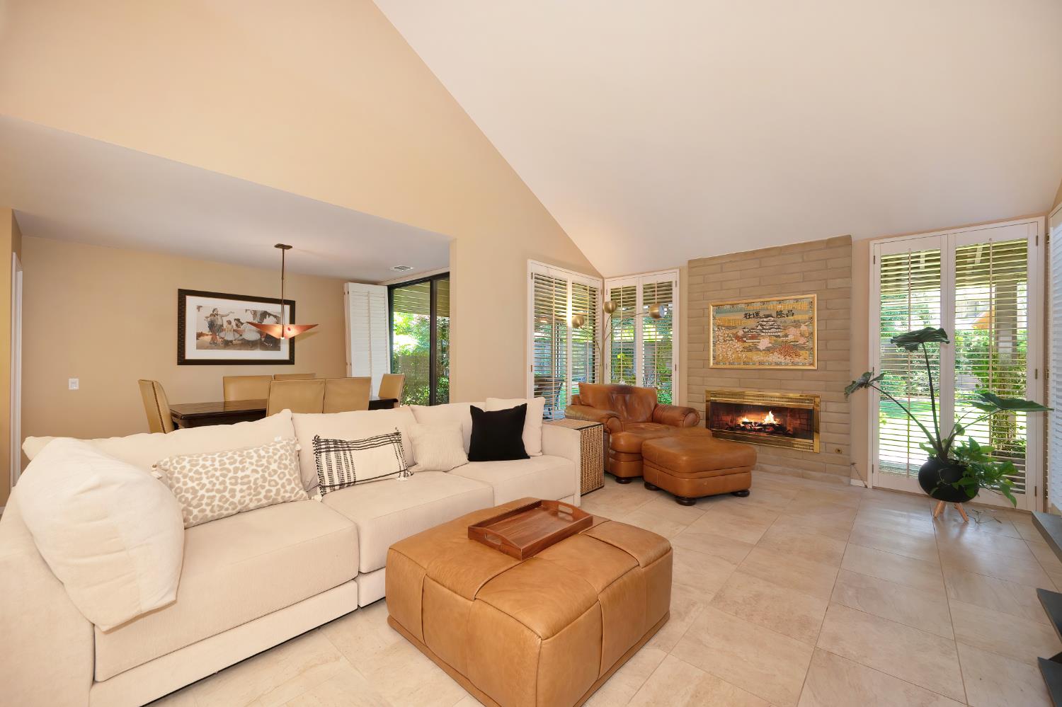 2139 Dame Shirley Way