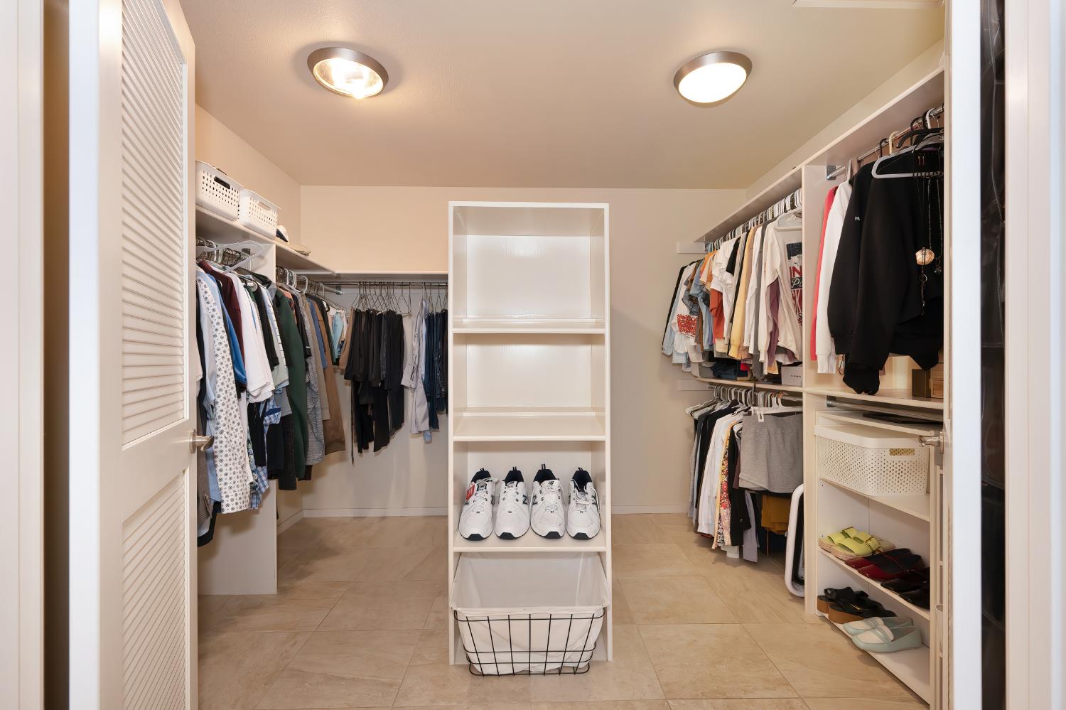 2139 Dame Shirley Way