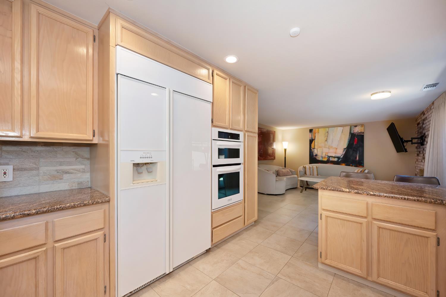 2139 Dame Shirley Way