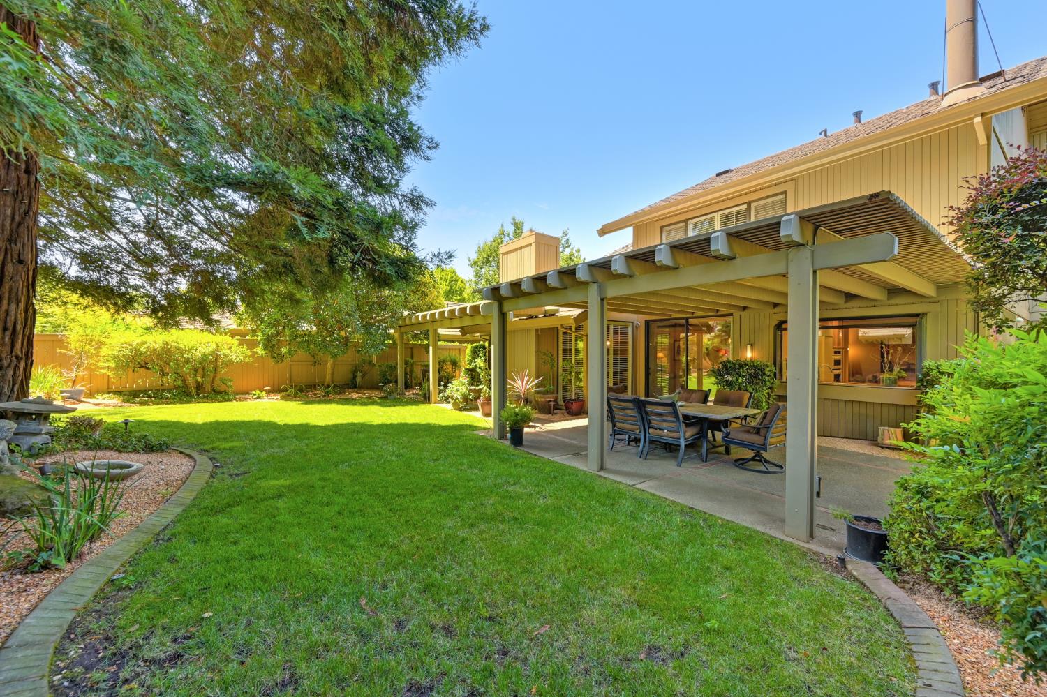 2139 Dame Shirley Way