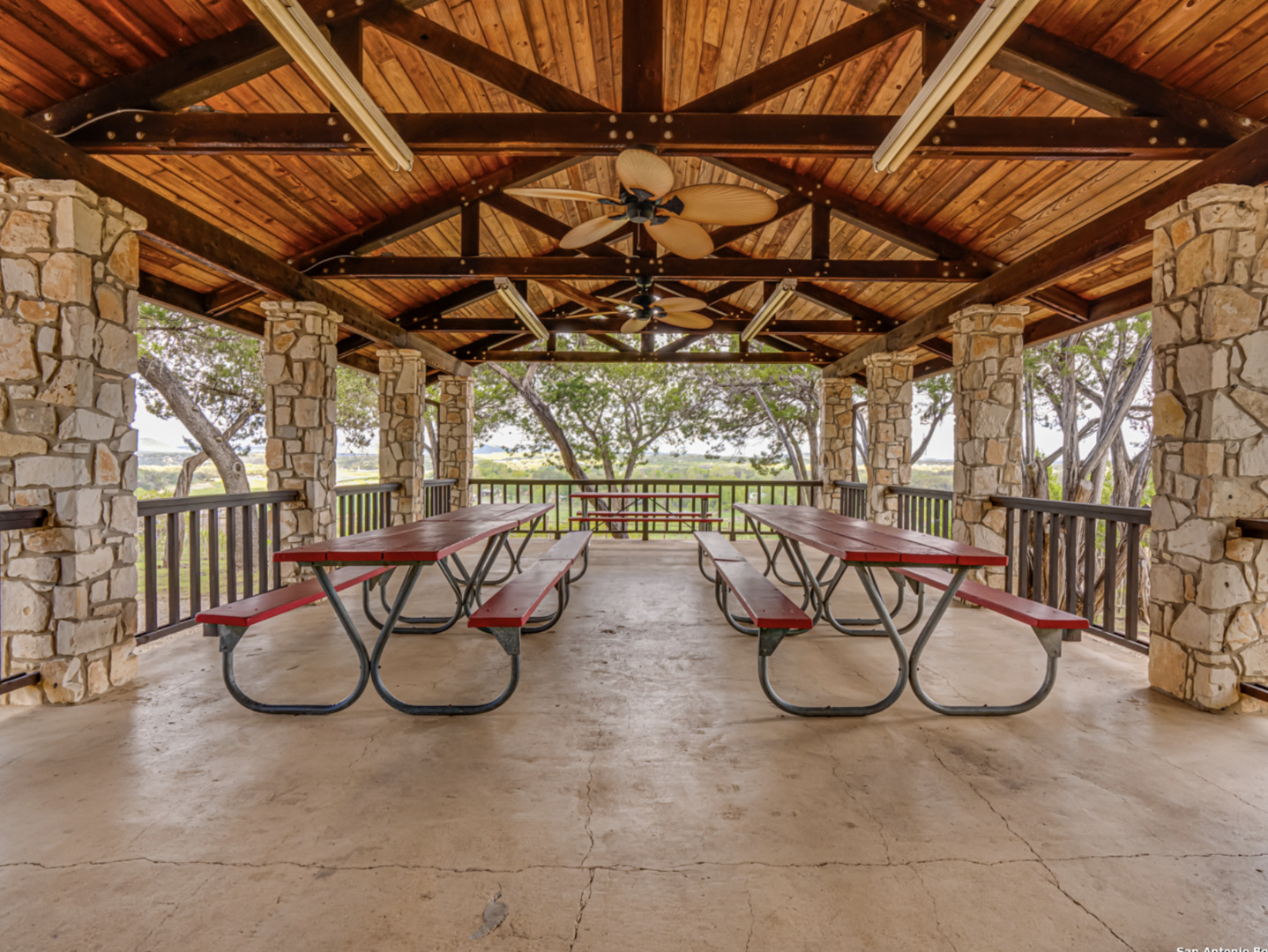 259 Forest Ridge