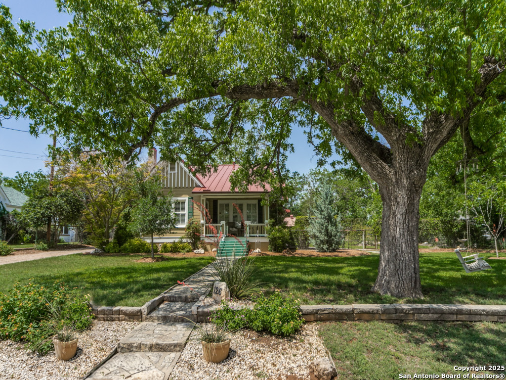 126 IDLEWILDE BLVD