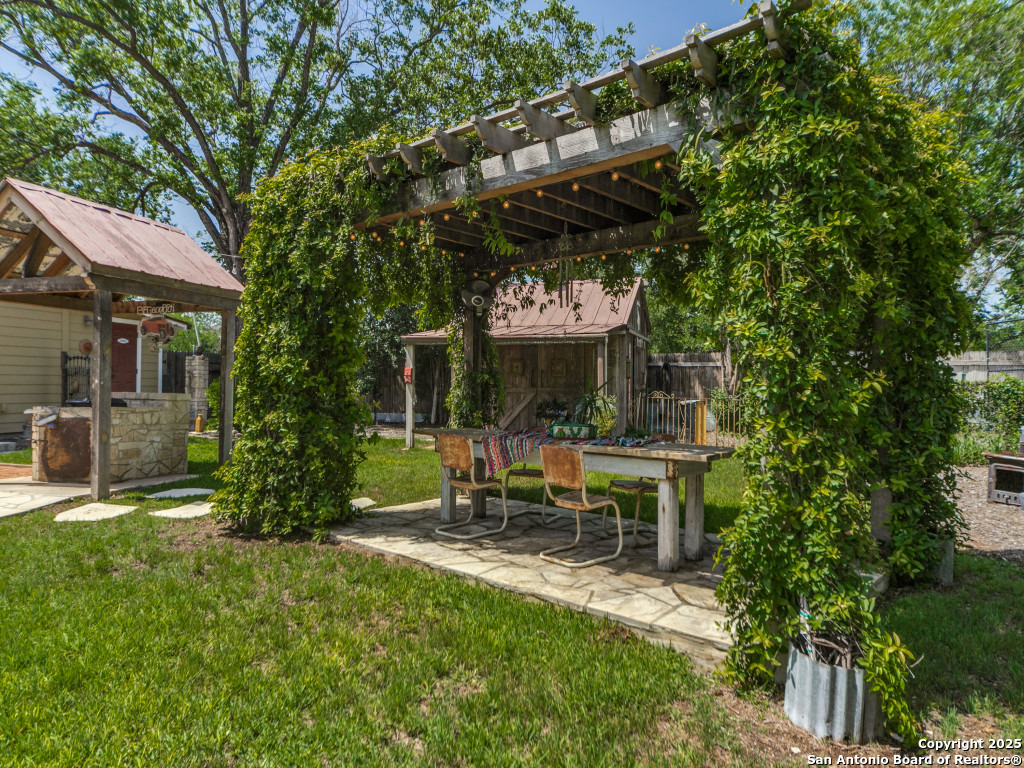 126 IDLEWILDE BLVD