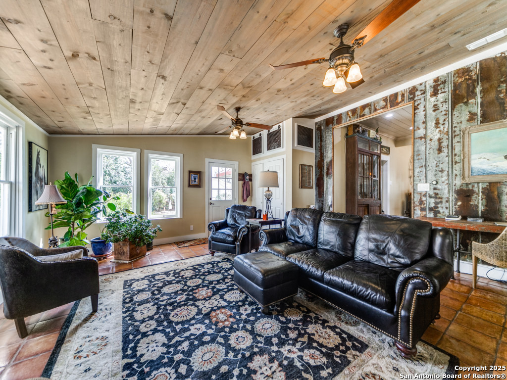 126 IDLEWILDE BLVD