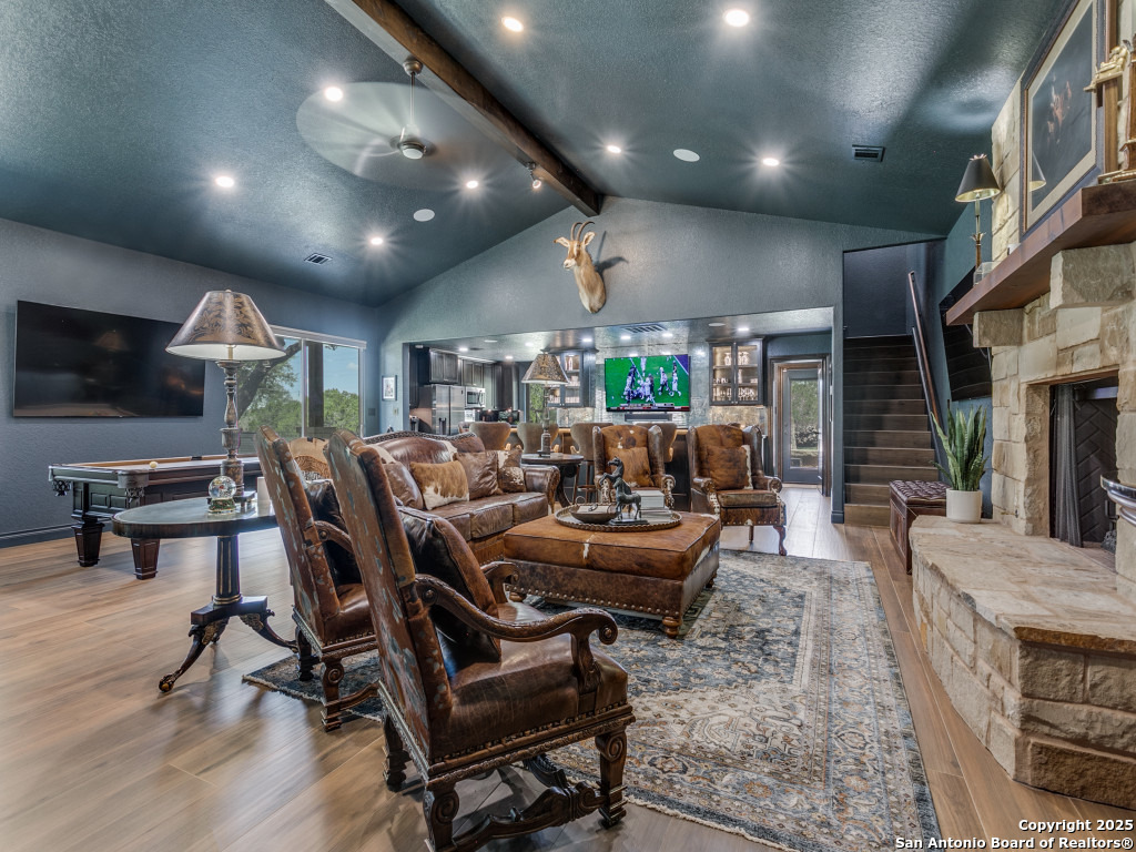 1341 Glenwood