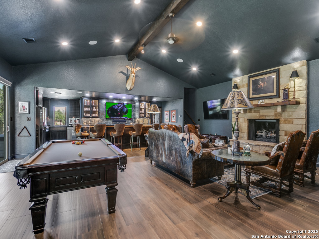 1341 Glenwood