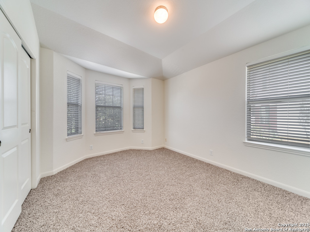 8702 Elkhorn Knoll