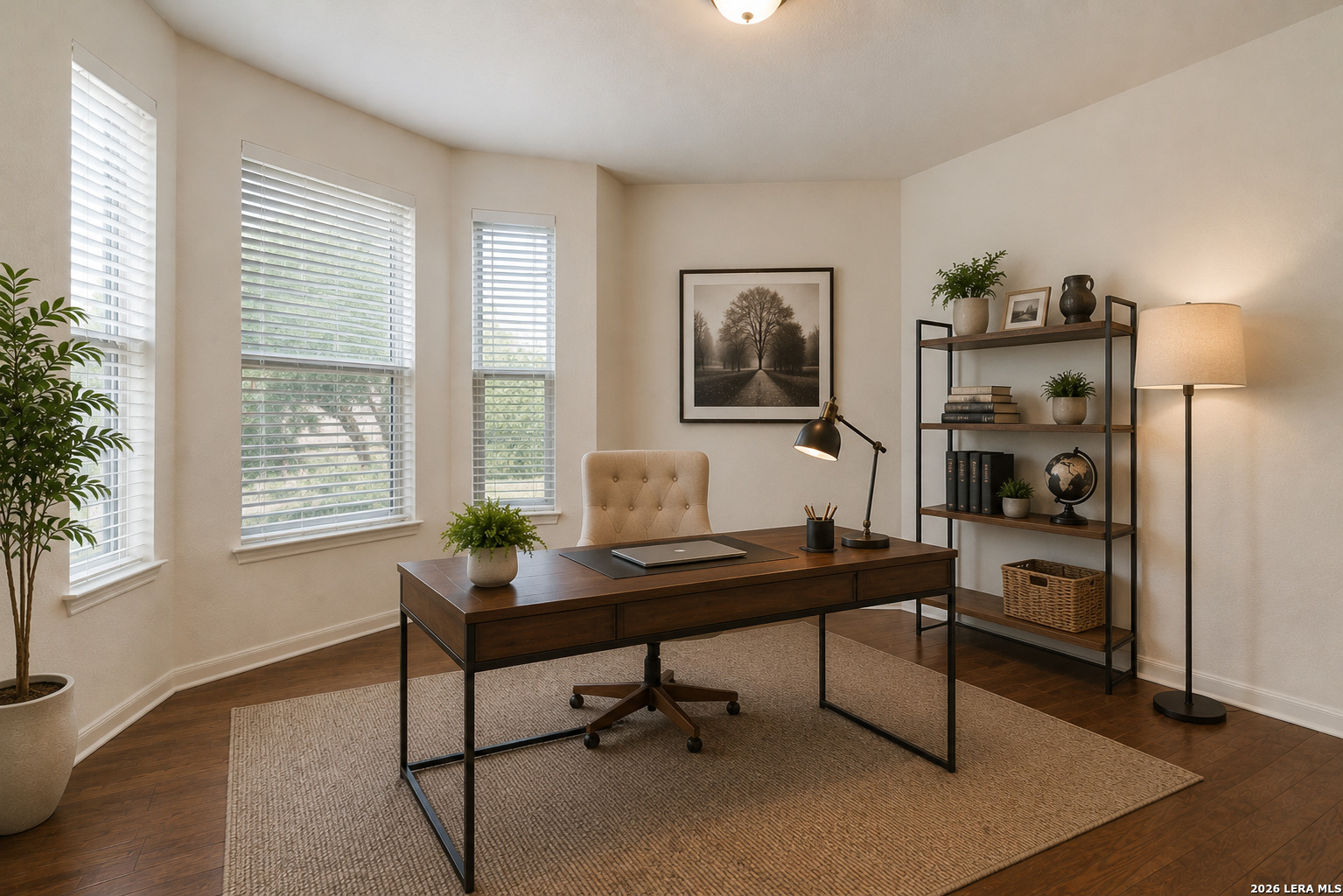 8702 Elkhorn Knoll