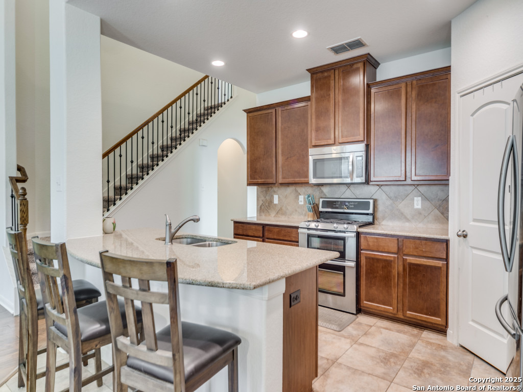 8702 Elkhorn Knoll
