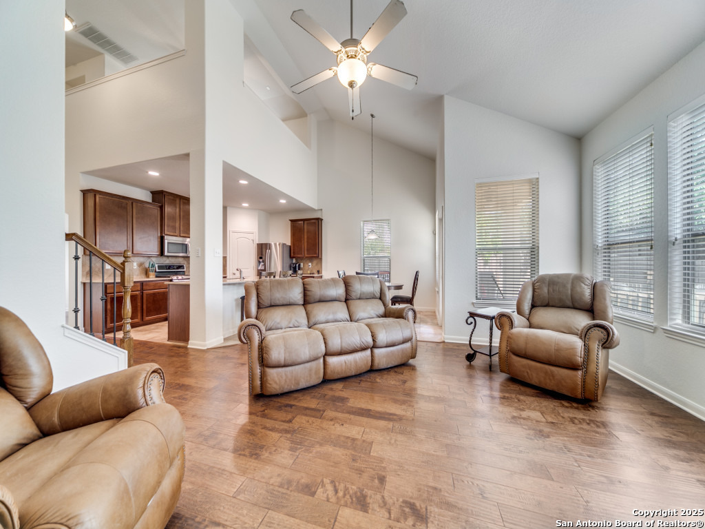 8702 Elkhorn Knoll