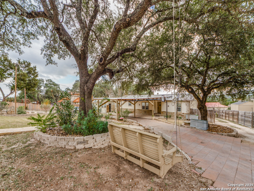 705 Walnut Way