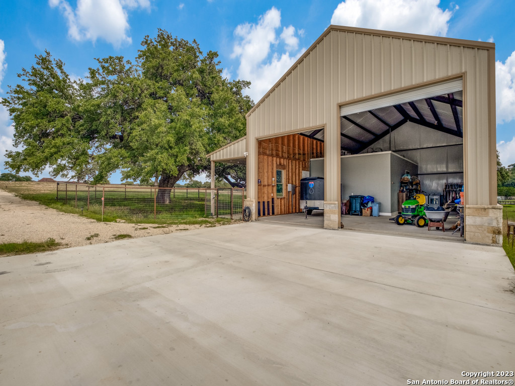 338 Salt Grass Trail