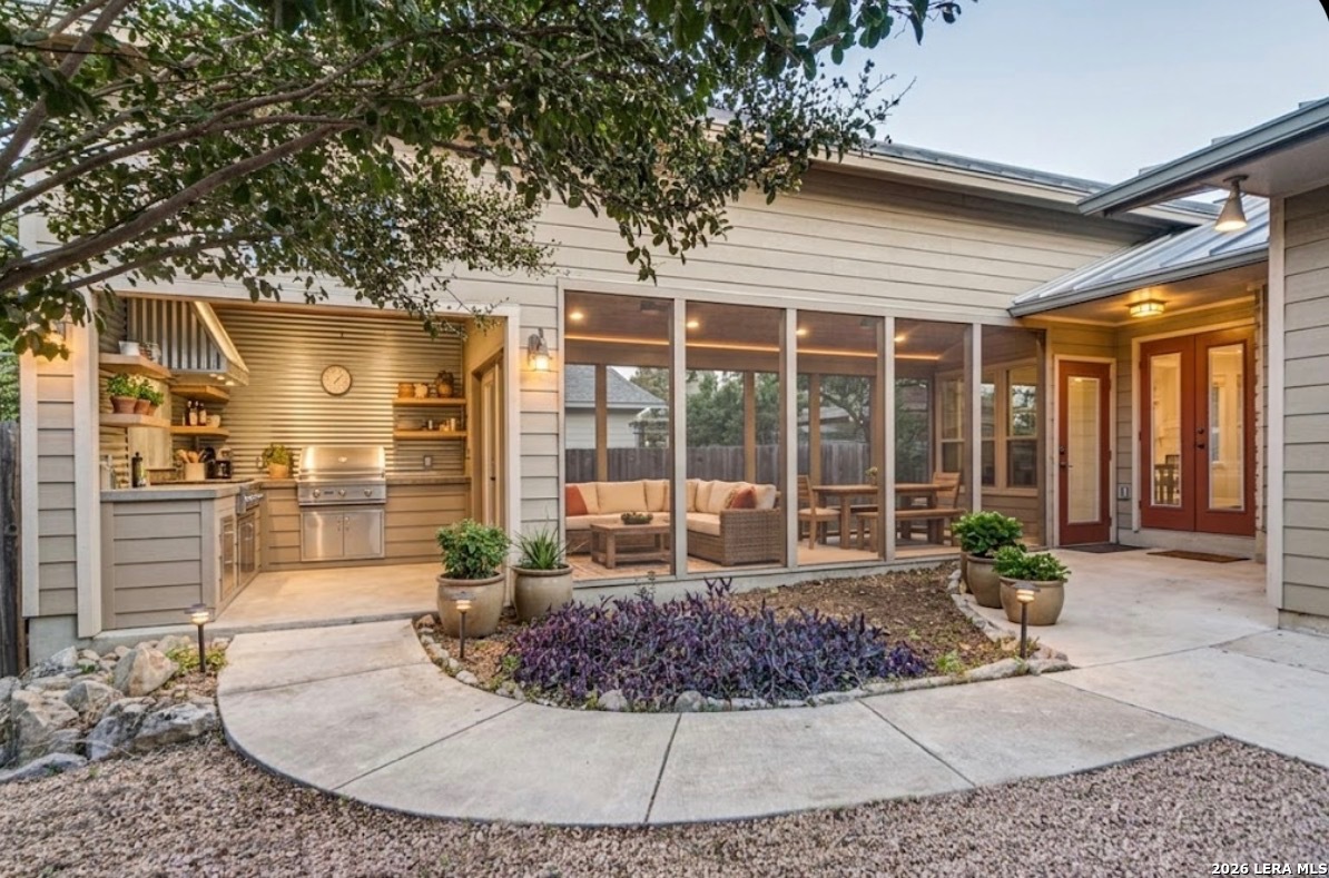 310 Oak Park