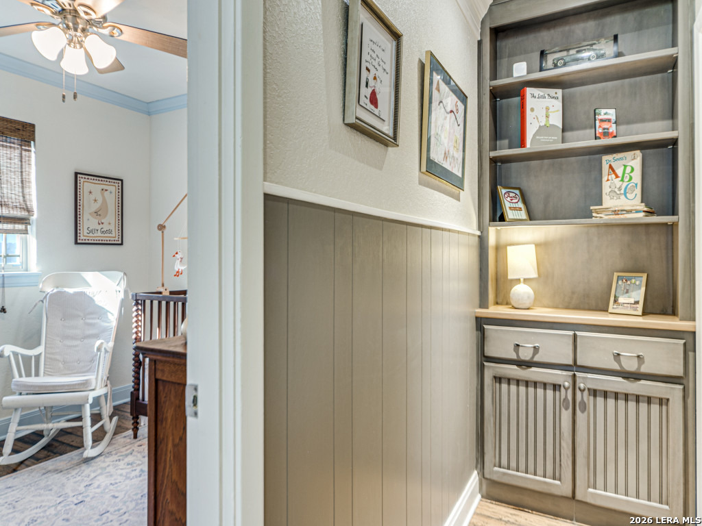 310 Oak Park