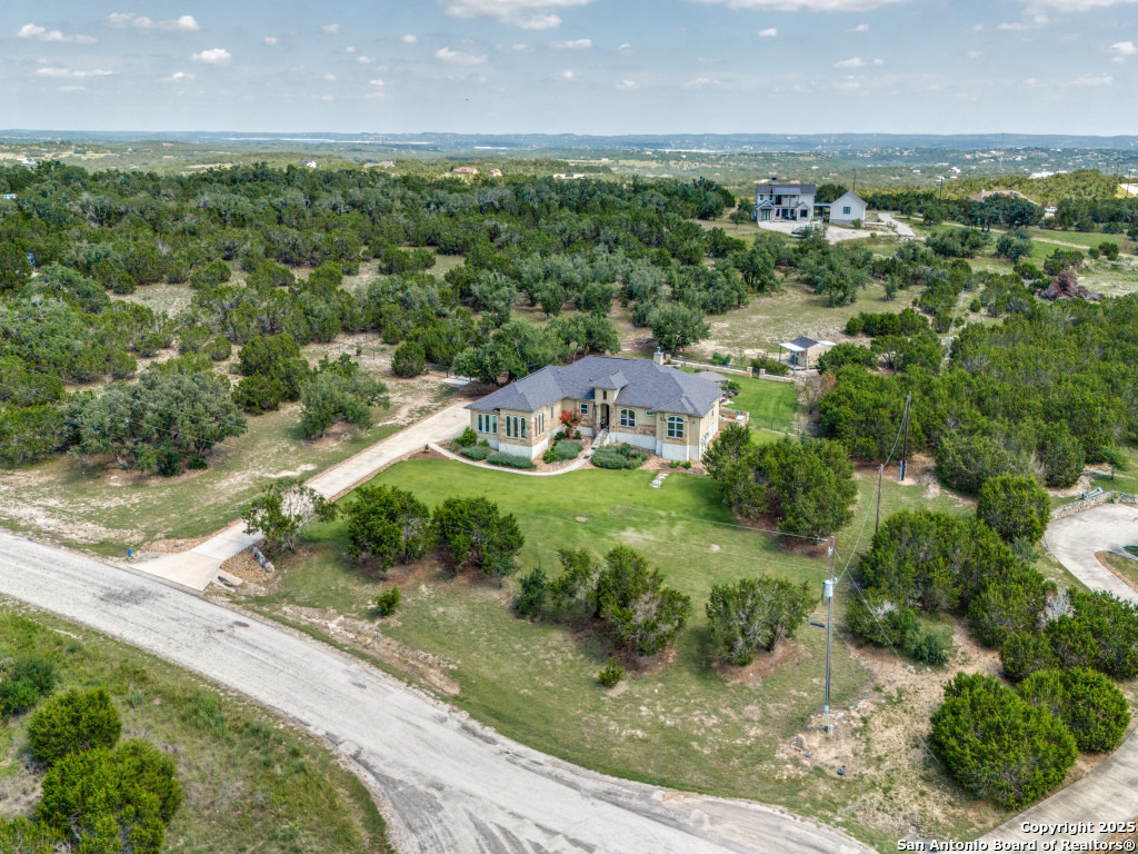 121 Pond View