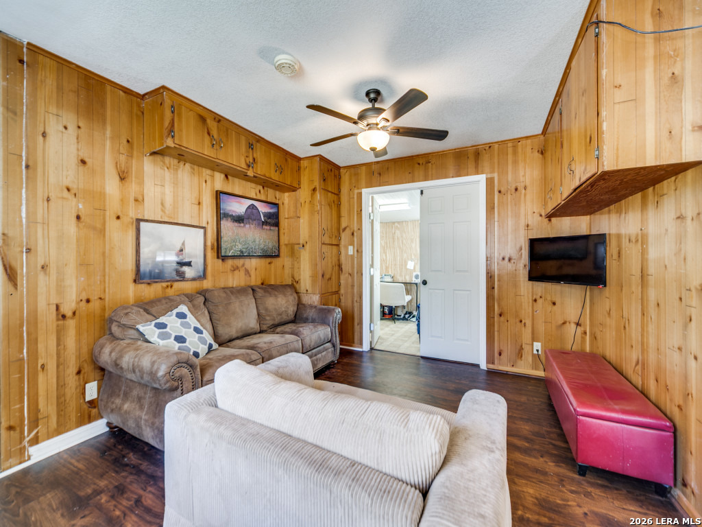 135 WALNUT GROVE RD