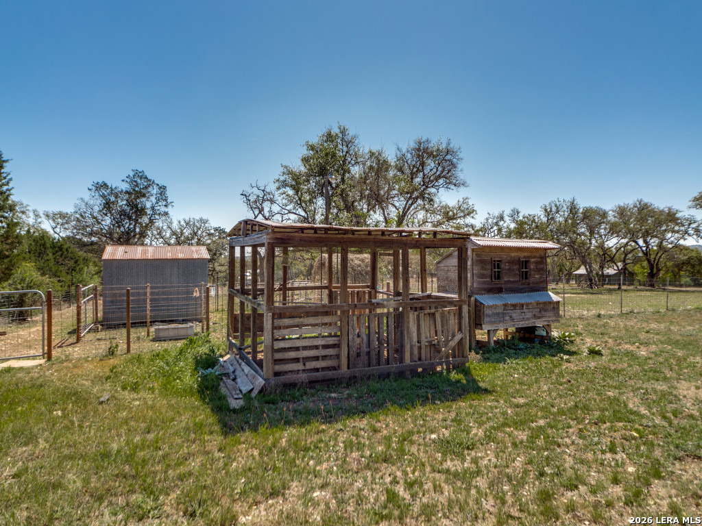 135 WALNUT GROVE RD