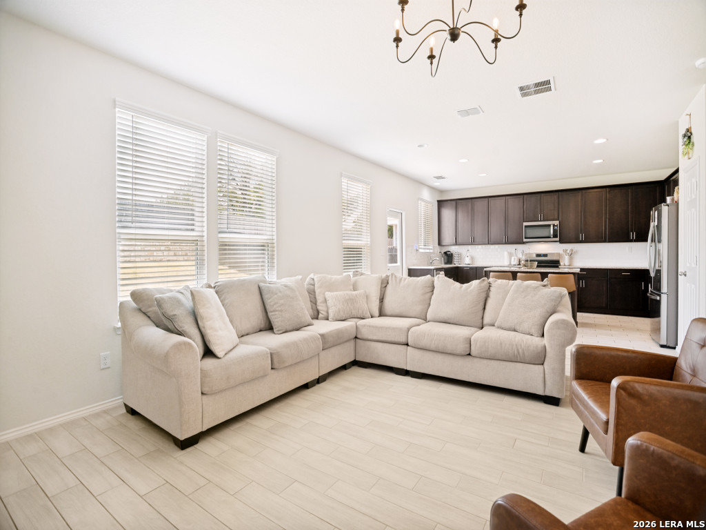 7802 Ponderosa