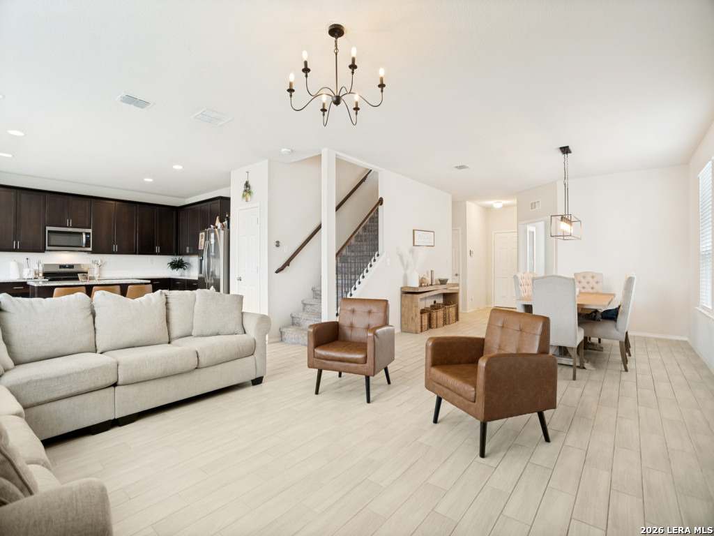 7802 Ponderosa