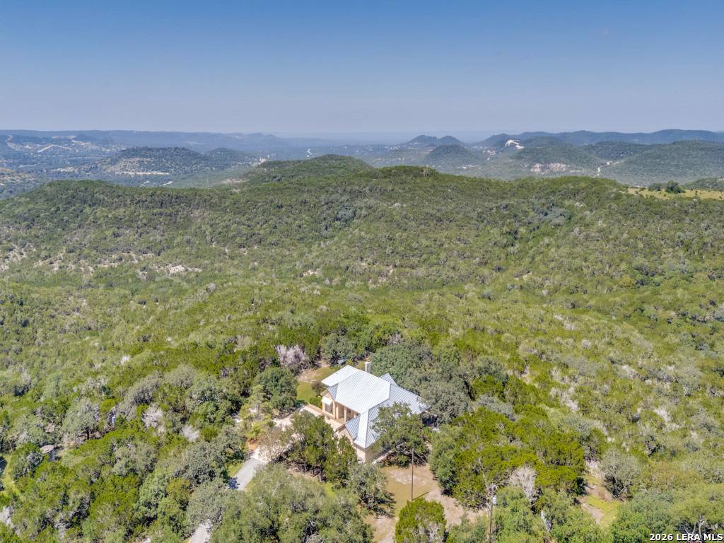 403 DEEP HOLLOW DR