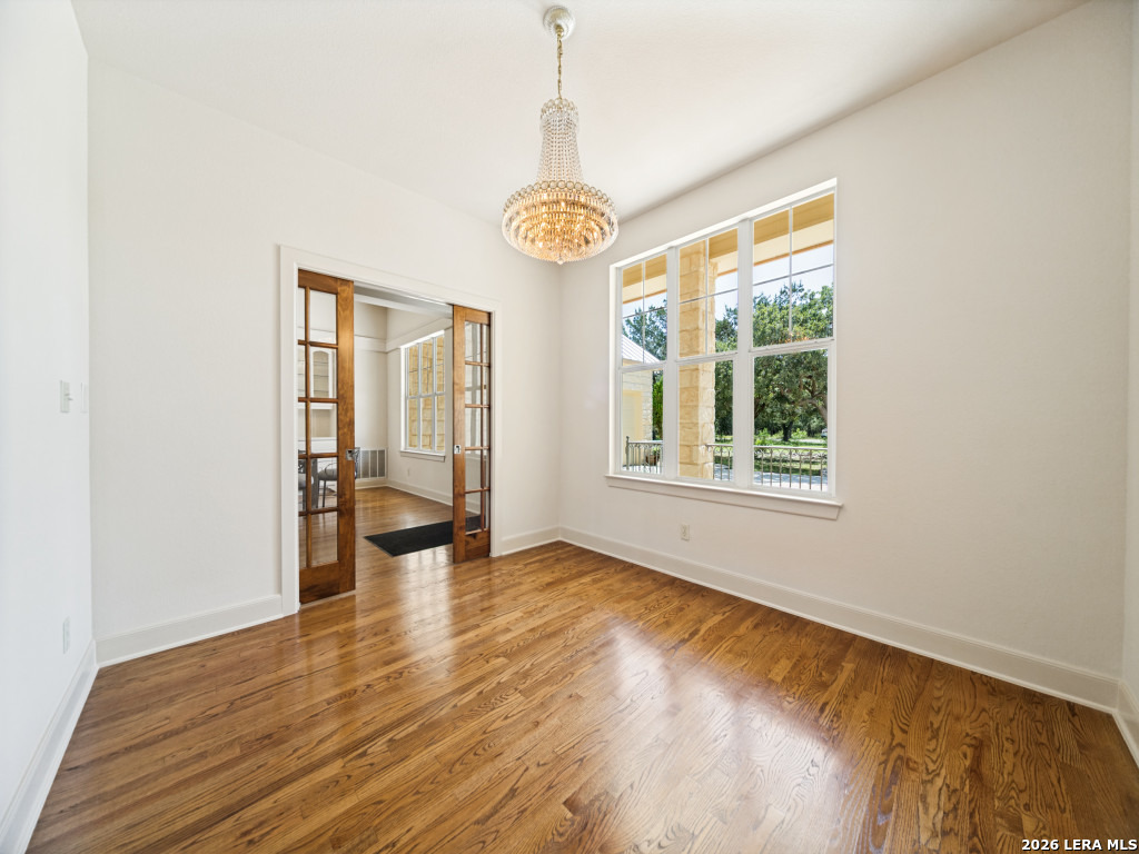 403 DEEP HOLLOW DR